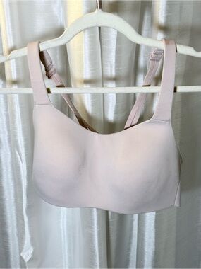lululemon athletica Light Pink Seamless Wireless Bra